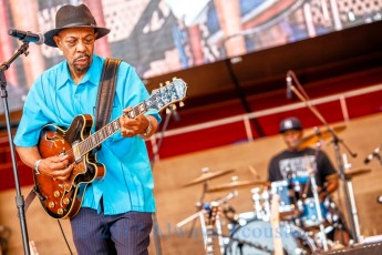 John Primer and The Real Deal from 2017 Chicago Blues Festival