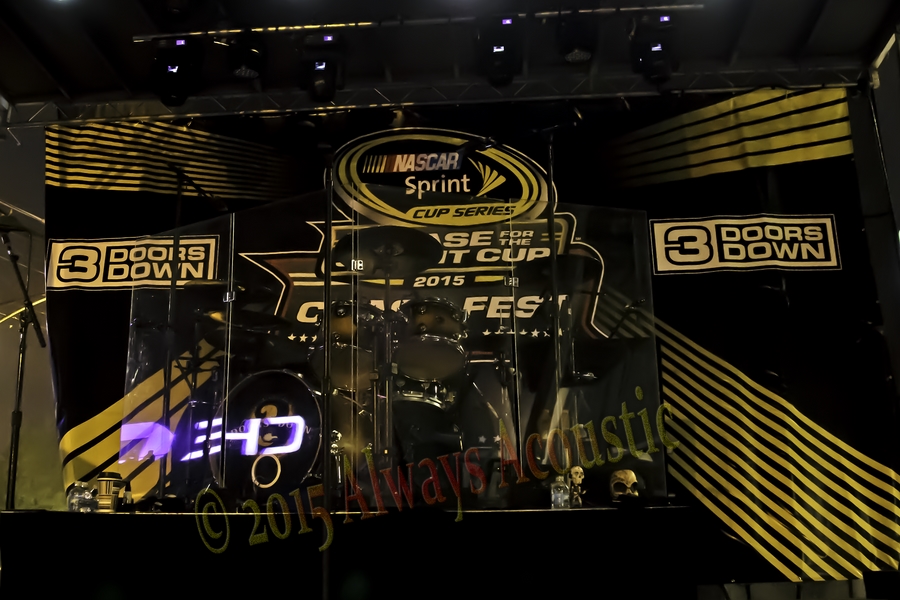 3_Doors_Down_2015-09-17_8996.jpeg
