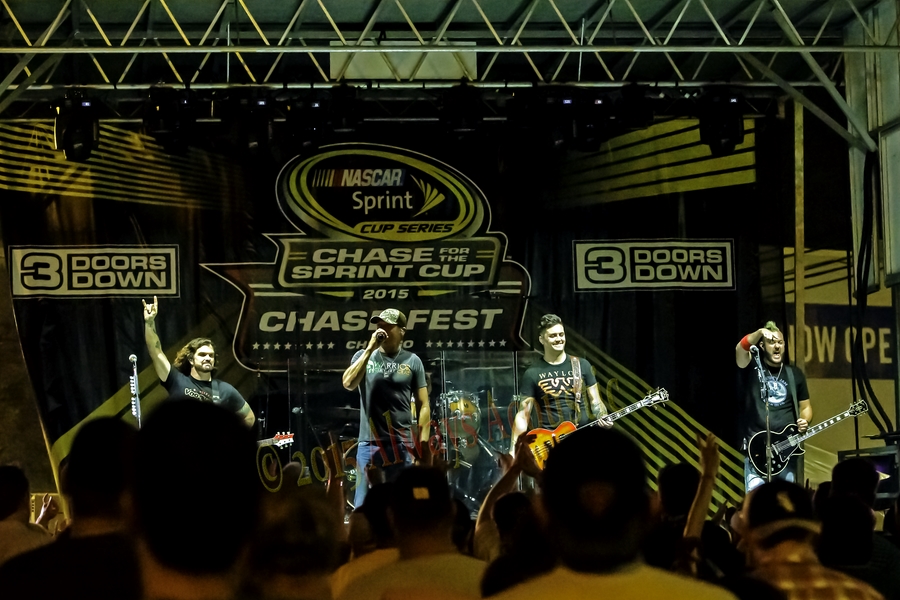 3_Doors_Down_2015-09-17_9334.jpeg
