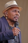 AARONNEVILLE014