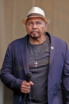 AARONNEVILLE024