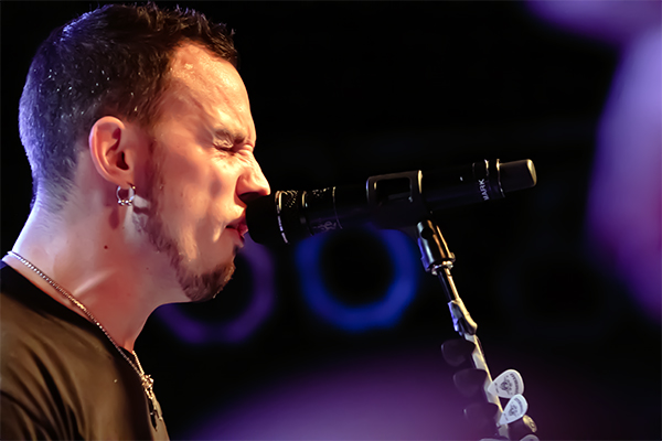 mark_tremonti_20120923_0043