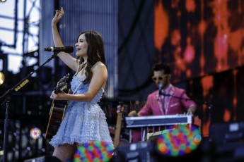 Kacey Musgraves: Farm Aid 2015