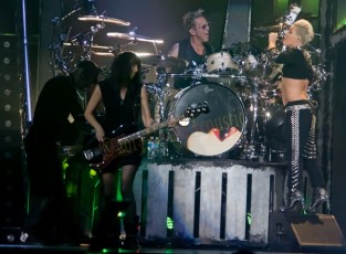 pink_2013-11-20_7170