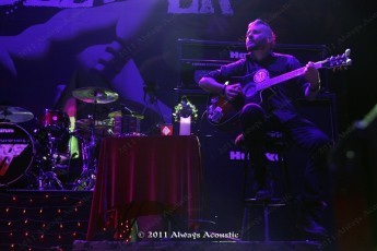 seether09182011055