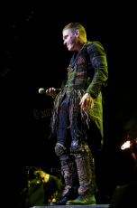 2013-08-23_shinedown_3680